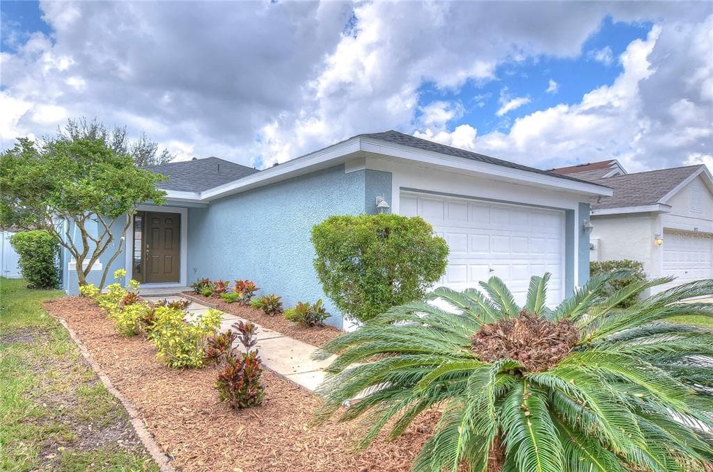 11429 CRESTLAKE VILLAGE DRIVE RIVERVIEW, FL 33569