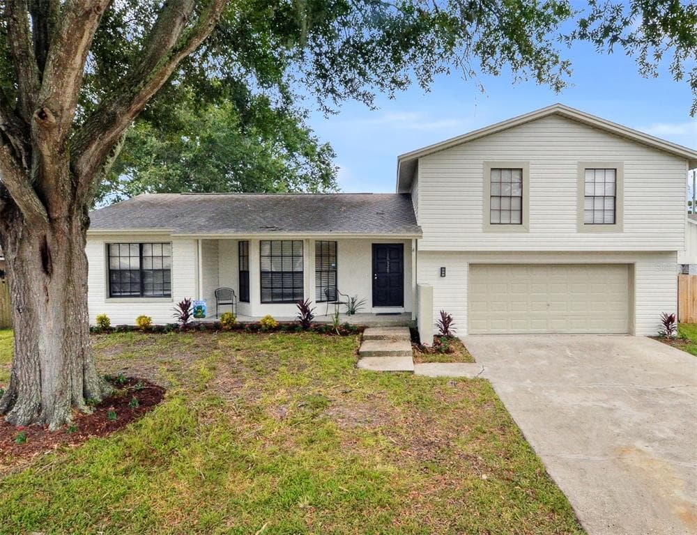 16528 FOOTHILL DRIVE TAMPA, FL 33624
