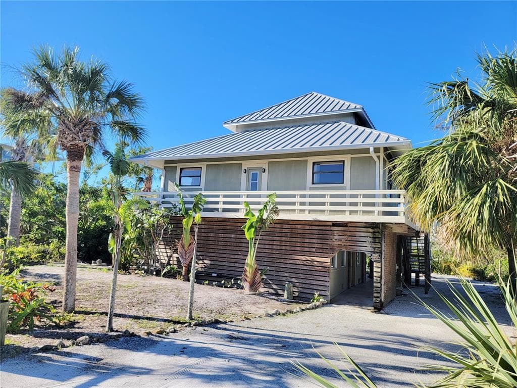 35 PALM DRIVE PLACIDA, FL 33946