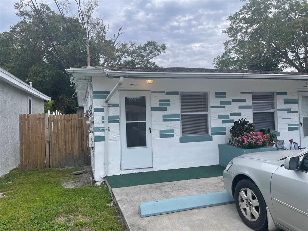 1407 TAFT AVENUE UNIT A CLEARWATER, FL 33755