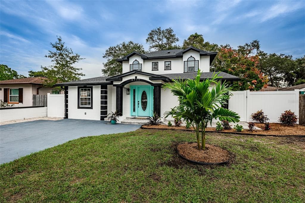 4711 14TH STREET N ST PETERSBURG, FL 33703