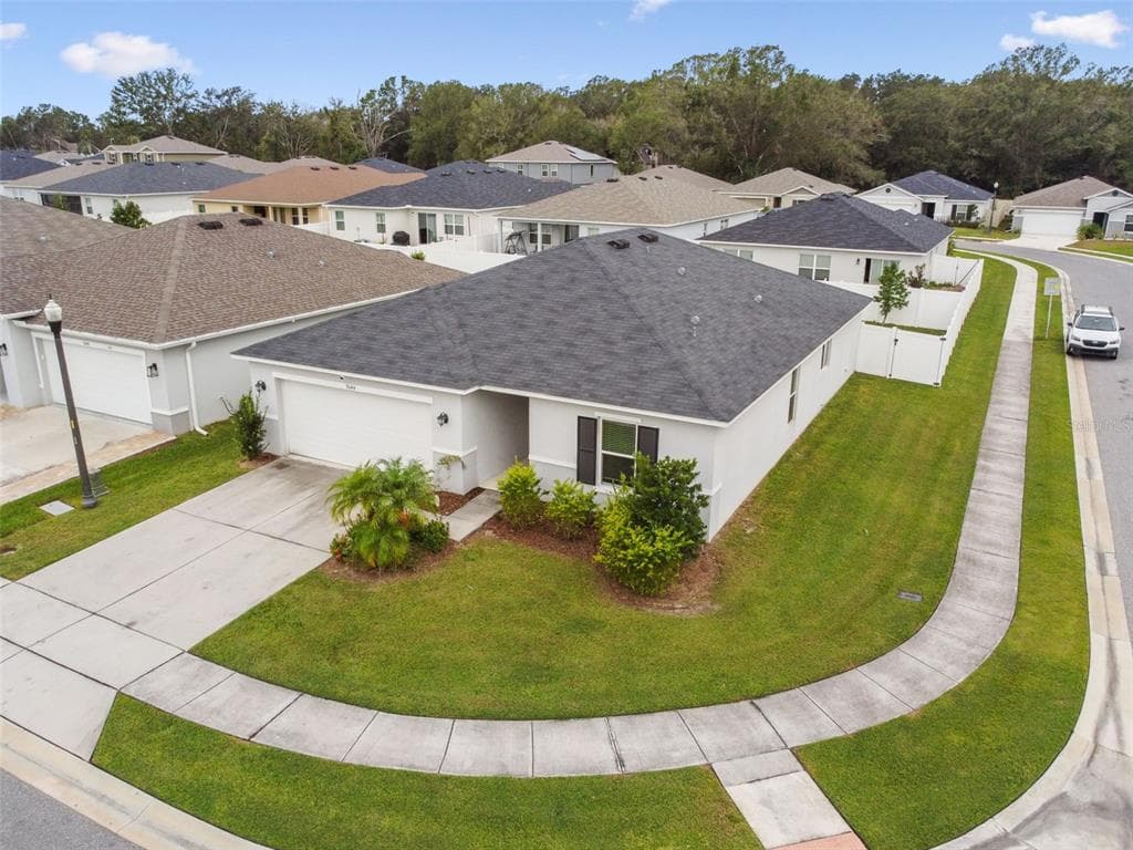 7644 MUSCOVY DRIVE LAKELAND, FL 33810