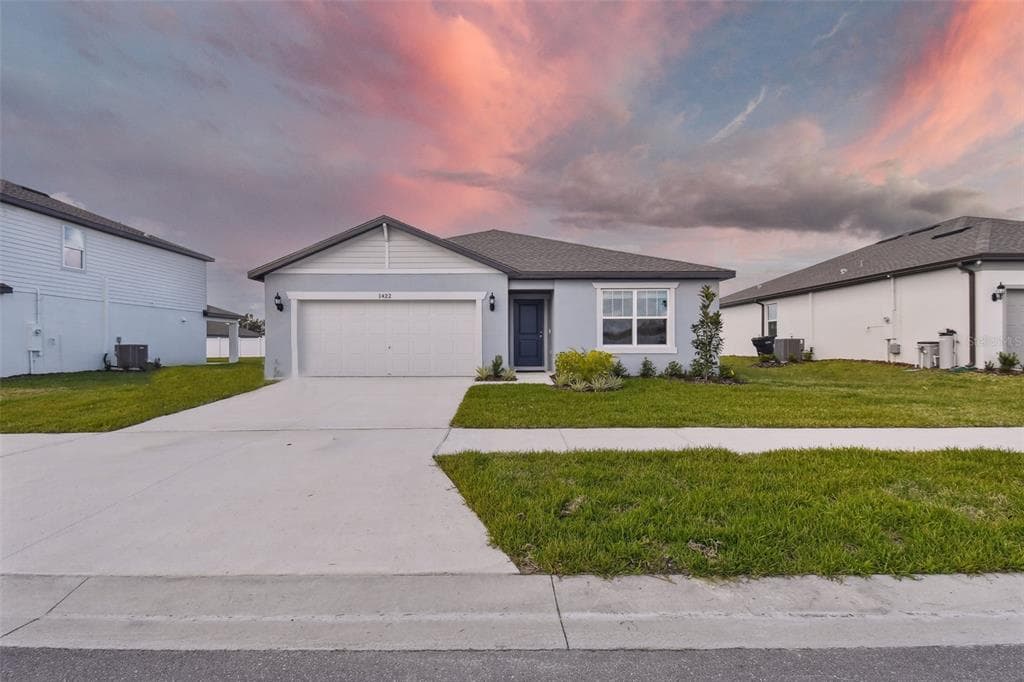 1422 DA VINCI WAY WINTER HAVEN, FL 33884