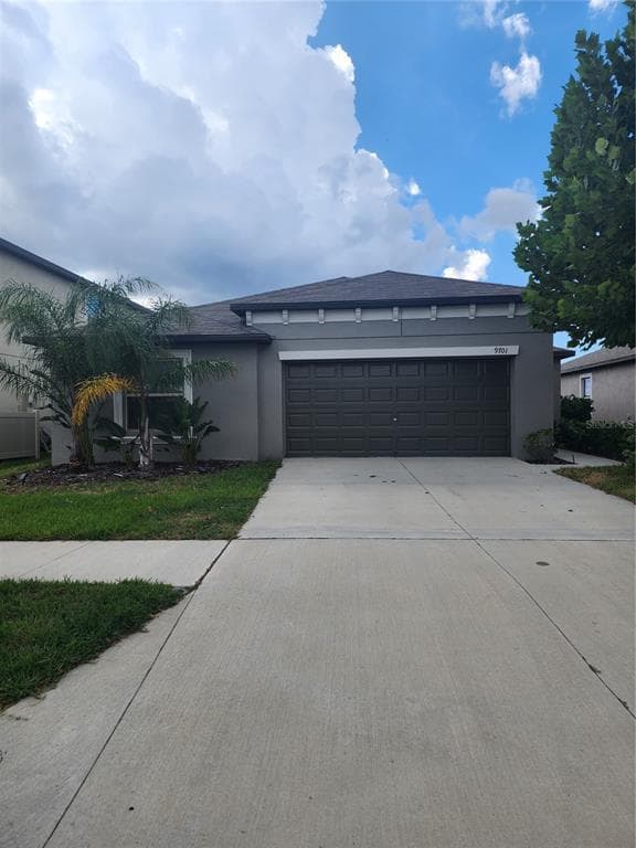 9701 LEMON DROP LOOP RUSKIN, FL 33573