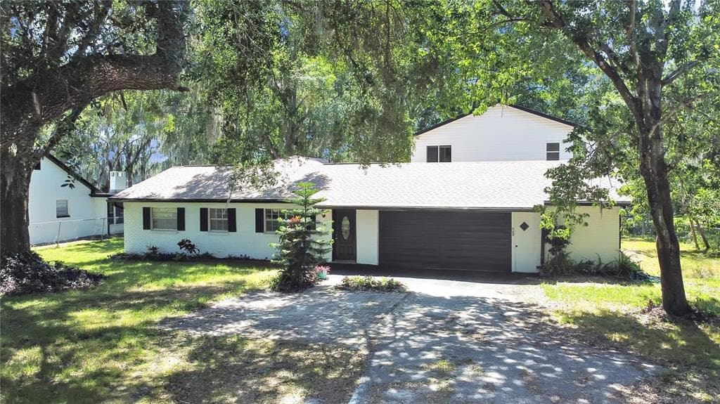 1743 ROWLAND DRIVE ODESSA, FL 33556