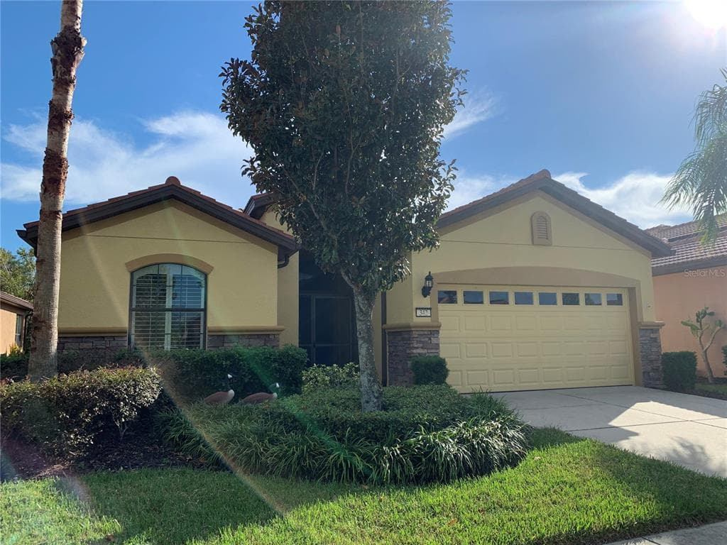 342 CEDAR FALLS DRIVE APOLLO BEACH, FL 33572