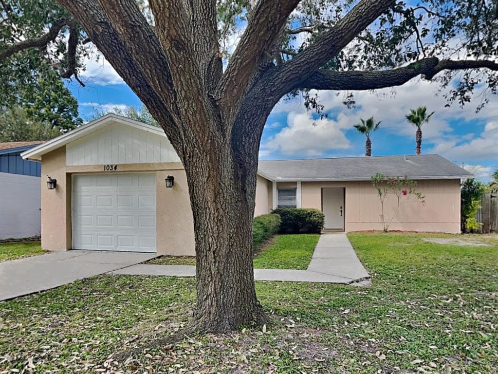 1034 BRIDLEWOOD WAY BRANDON, FL 33511