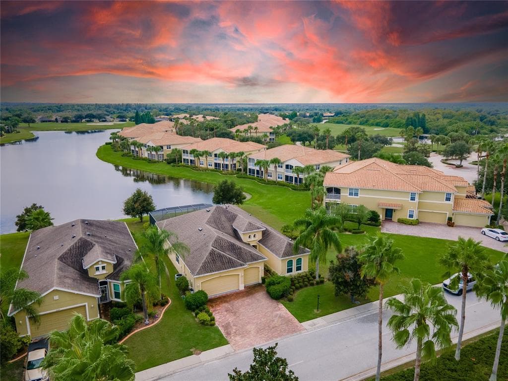 2225 S PEBBLE BEACH BOULEVARD SUN CITY CENTER, FL 33573