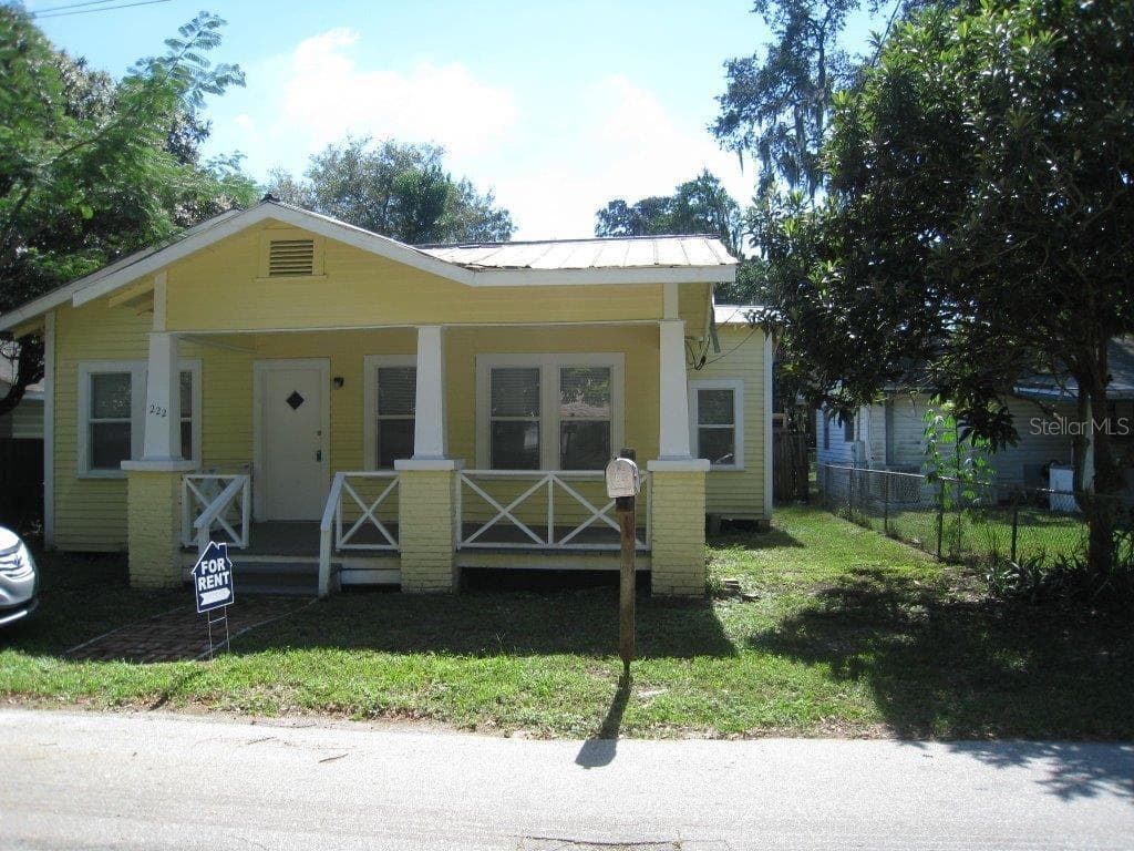 222 W CLINTON COURT TAMPA, FL 33603