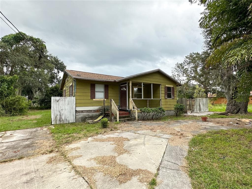 2512 3RD AVENUE E PALMETTO, FL 34221