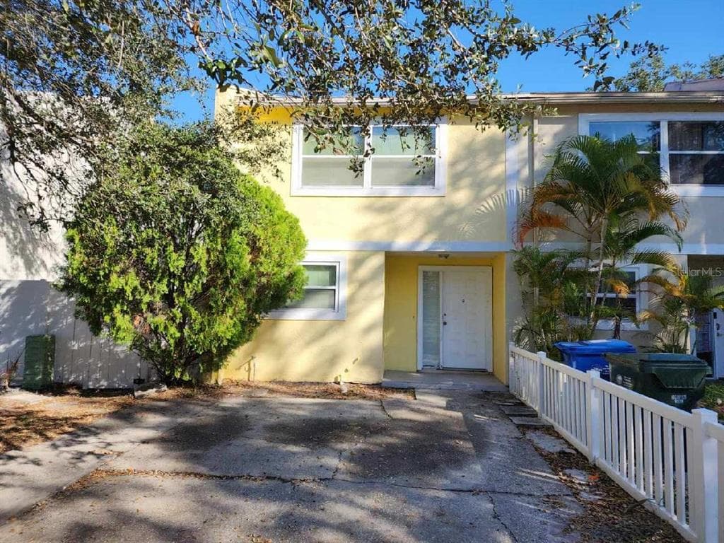 2871 S PINES DRIVE UNIT 23 LARGO, FL 33771