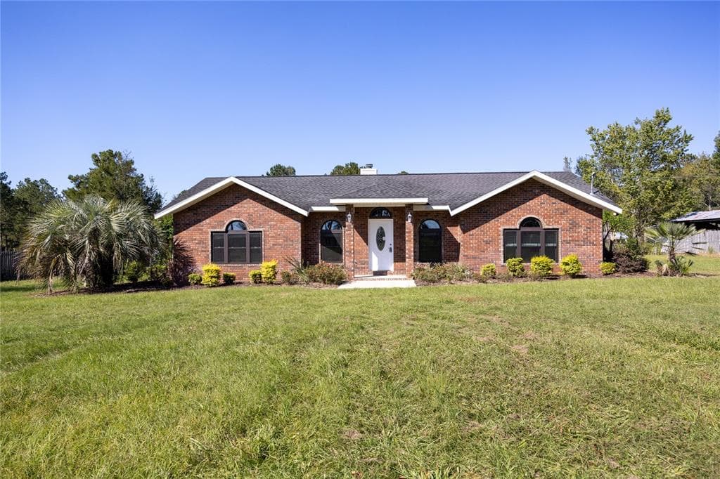 11255 W COUNTY ROAD 18 LAKE BUTLER, FL 32054