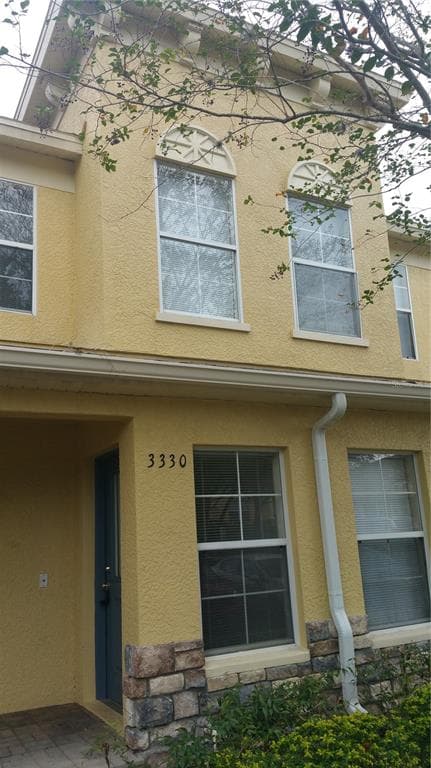 3330 SPY TOWER COURT VALRICO, FL 33594