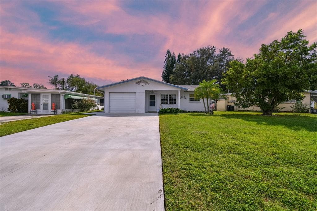 10382 108TH AVENUE LARGO, FL 33773