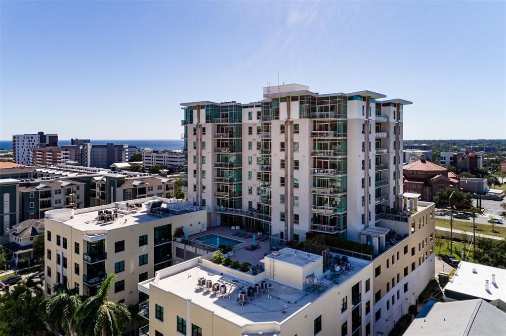 400 4TH AVENUE S UNIT 908 ST PETERSBURG, FL 33701