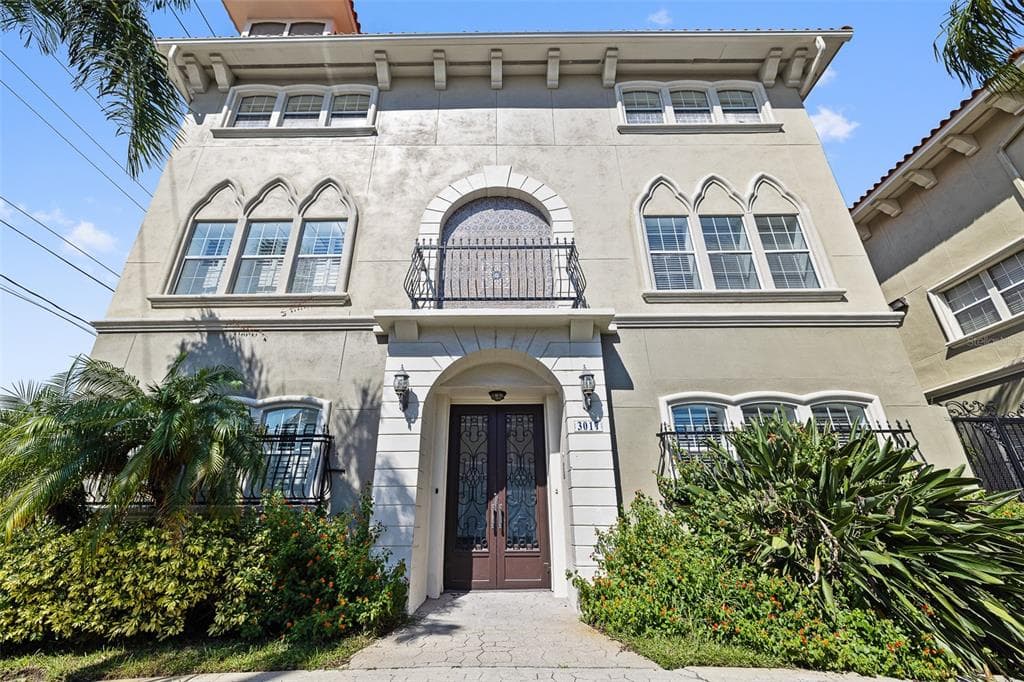 3017 W BAY VIEW AVENUE UNIT A TAMPA, FL 33611