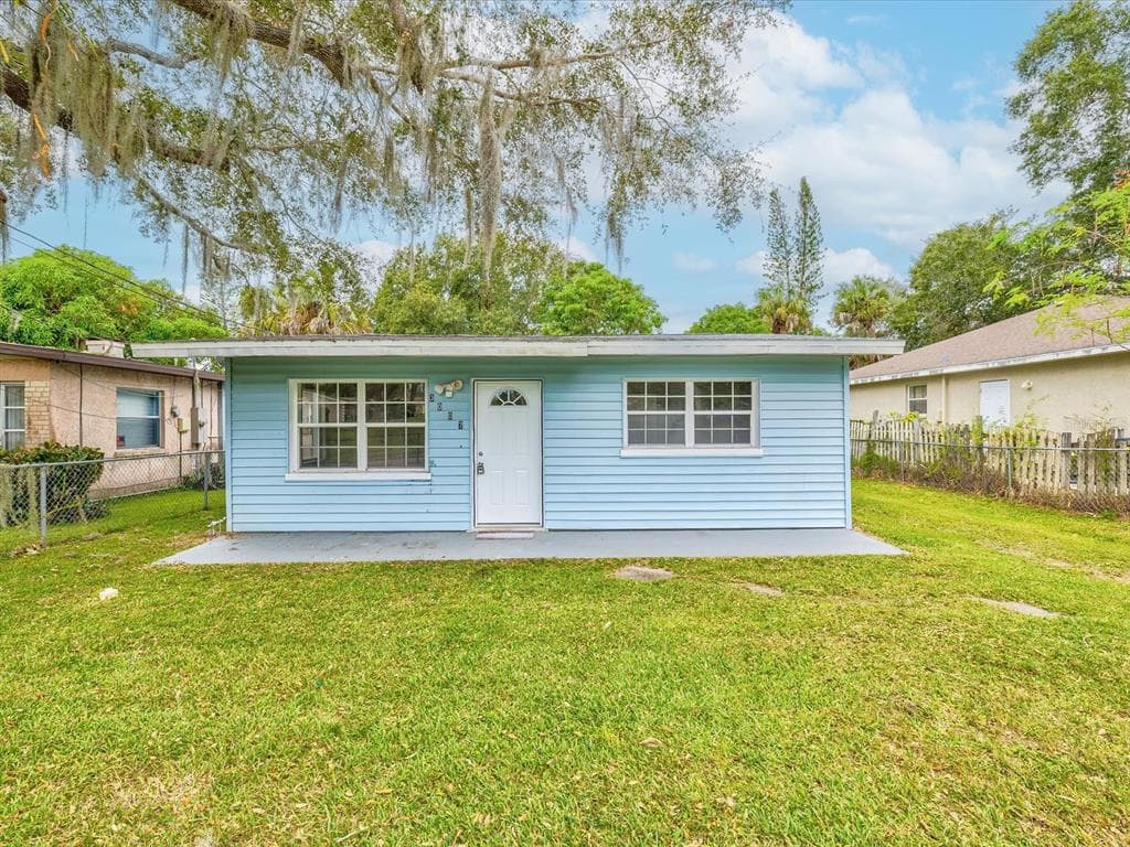 3007 CHURCH AVENUE SARASOTA, FL 34234