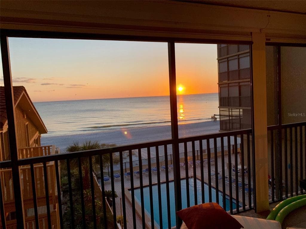 14900 GULF BOULEVARD UNIT 202 MADEIRA BEACH, FL 33708