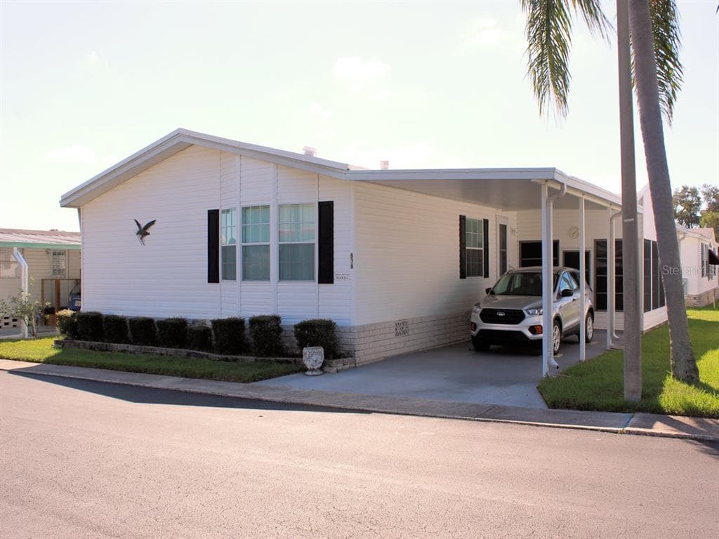 606 QUEEN PALM STREET UNIT 606 LARGO, FL 33778