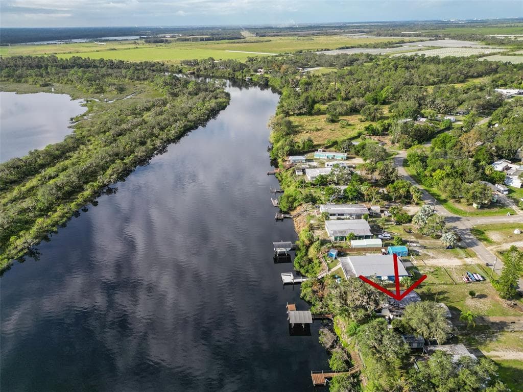 306 FRANCES CIRCLE RUSKIN, FL 33570