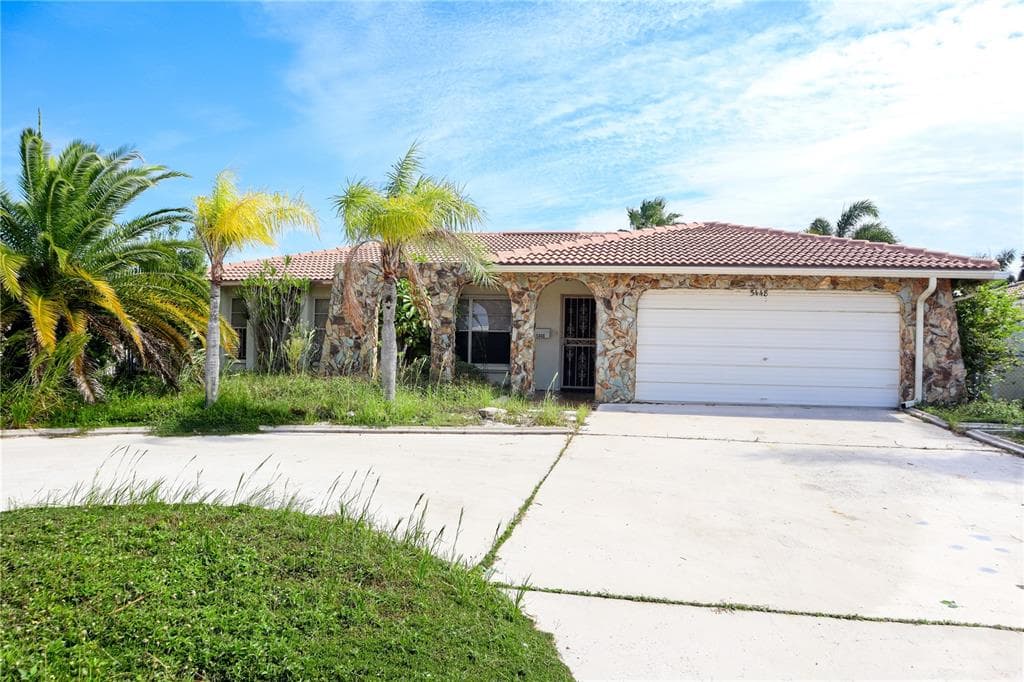5448 LEEWARD LANE