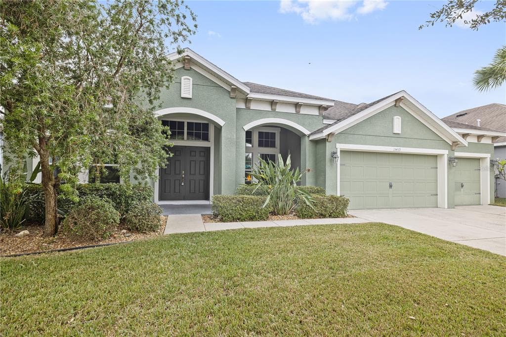 15439 STARLING CROSSING DRIVE LITHIA, FL 33547