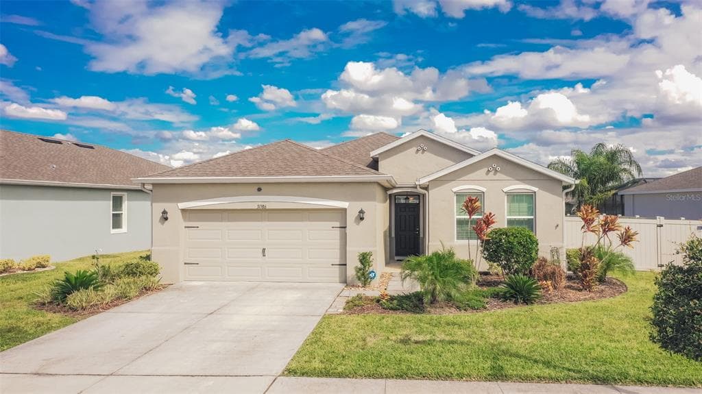 31586 TANSY BEND WESLEY CHAPEL, FL 33545