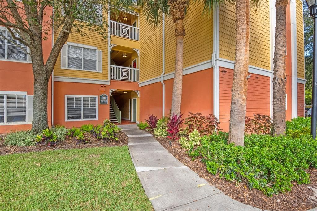 4207 S DALE MABRY HIGHWAY UNIT 4207 TAMPA, FL 33611