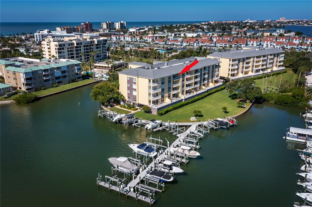 425 150TH AVENUE UNIT 2505 MADEIRA BEACH, FL 33708