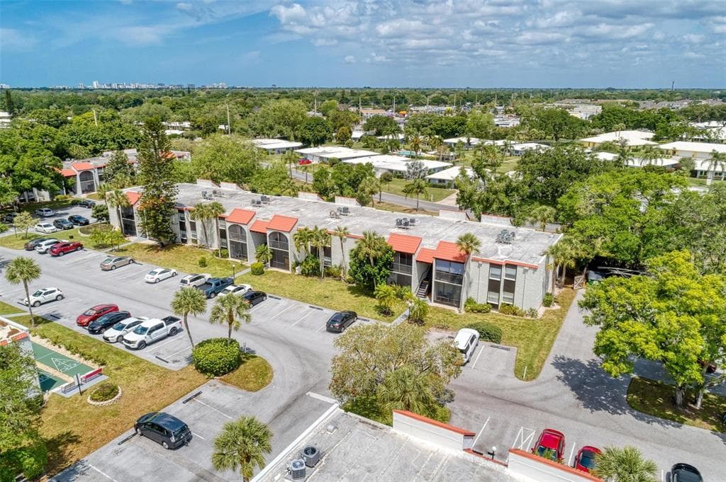 3211 BENEVA ROAD UNIT 202 SARASOTA, FL 34232