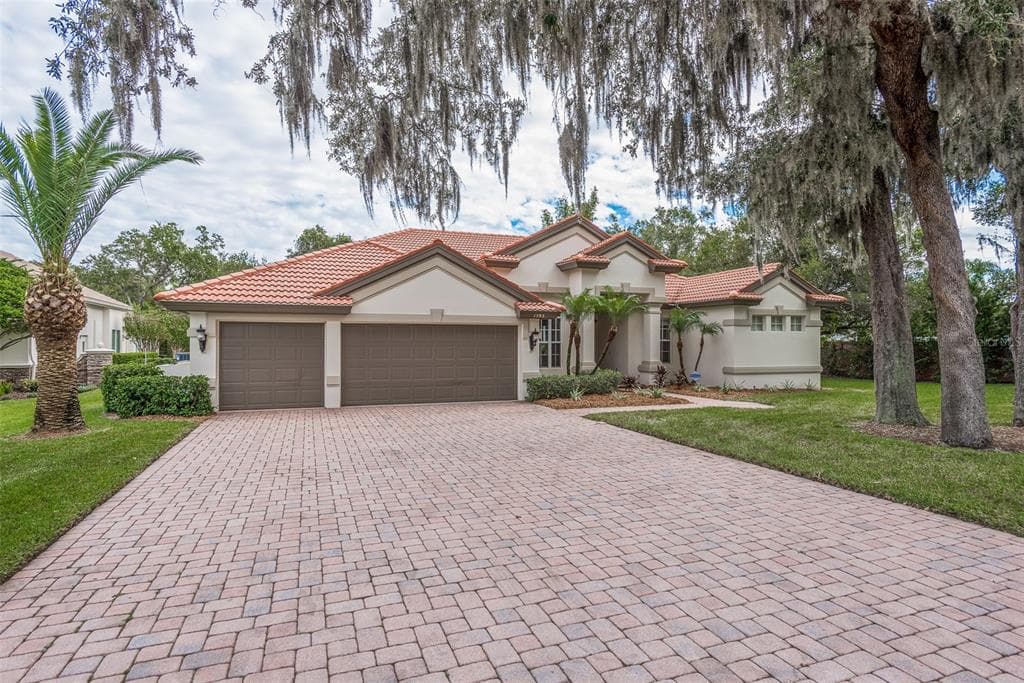 1595 PRESERVE WAY CLEARWATER, FL 33764