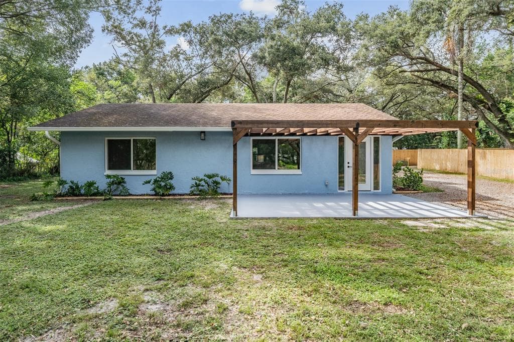 1505 TOUCHTON ROAD LUTZ, FL 33549