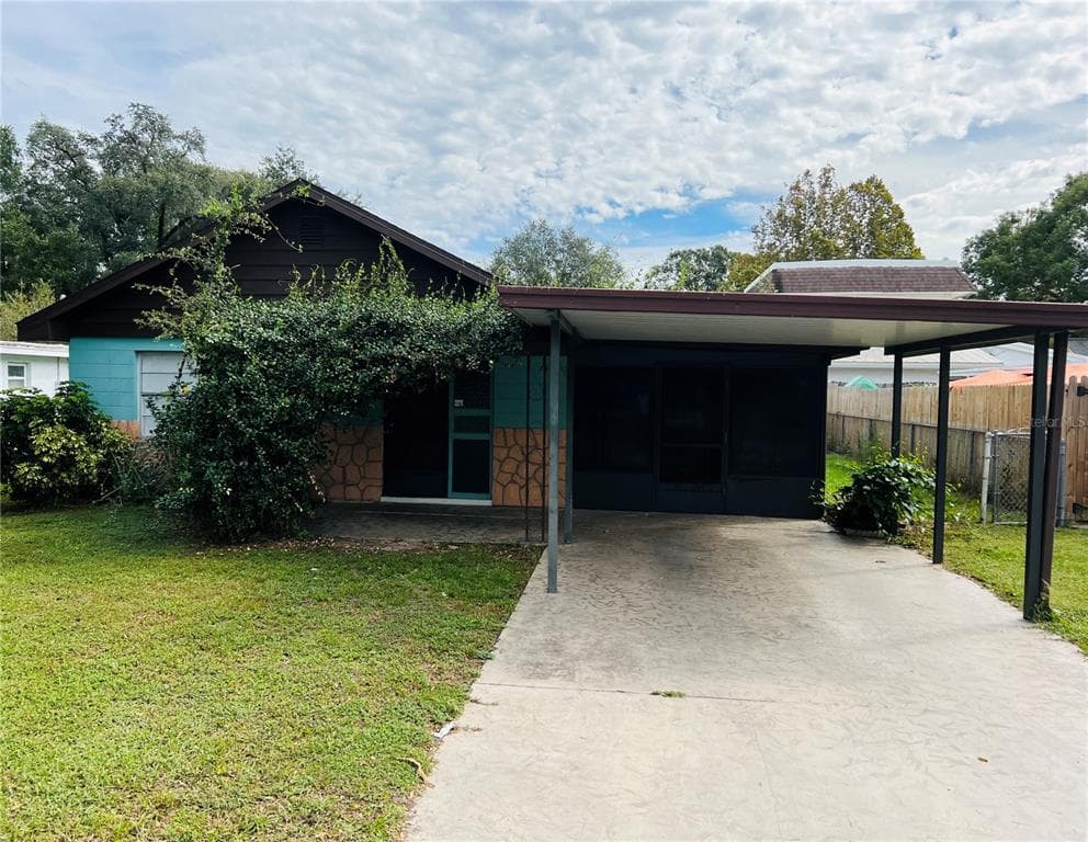 5138 HILL DRIVE ZEPHYRHILLS, FL 33542