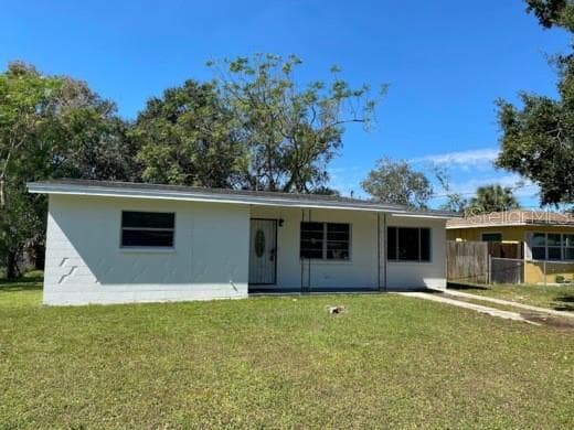 5209 S 82ND STREET TAMPA, FL 33619