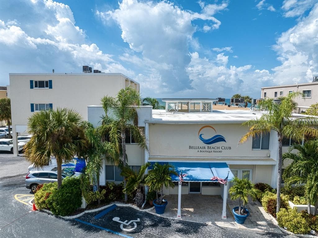 3200 GULF BOULEVARD UNIT 212