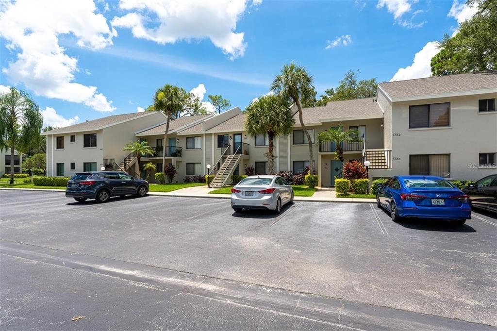 7888 EAGLE CREEK DRIVE UNIT 7408 SARASOTA, FL 34243