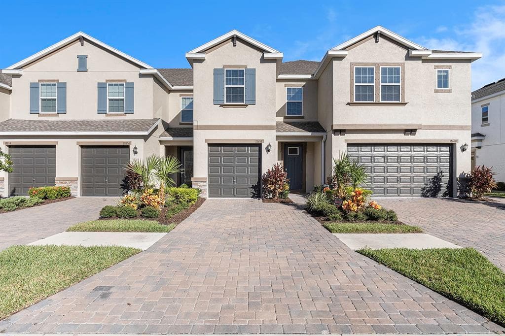 18658 NOBLE CASPIAN DRIVE LUTZ, FL 33558