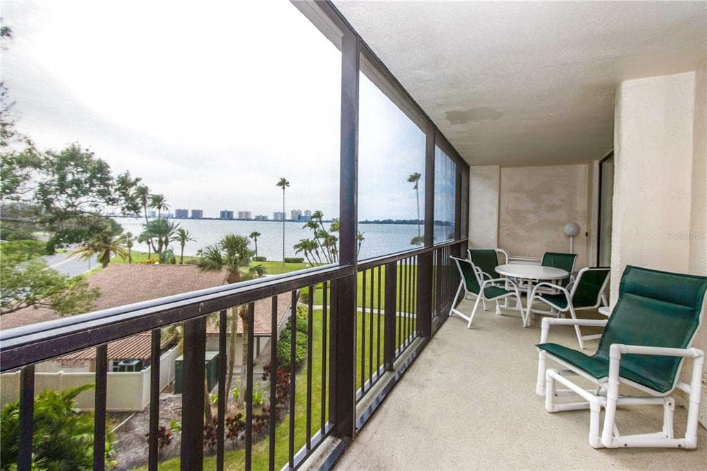 100 OAKMONT LANE UNIT 403 BELLEAIR, FL 33756
