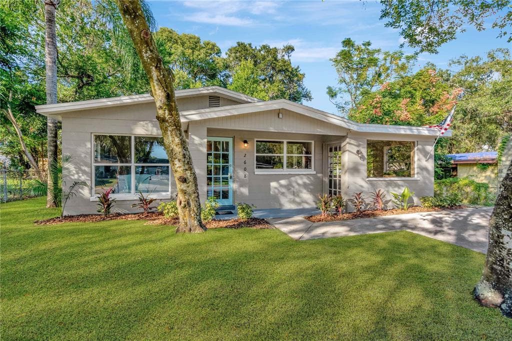 2608 E 99TH AVENUE TAMPA, FL 33612