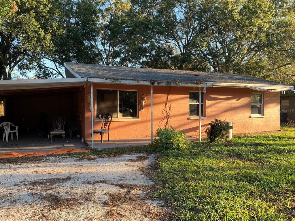 909 35TH AVENUE DRIVE E BRADENTON, FL 34208