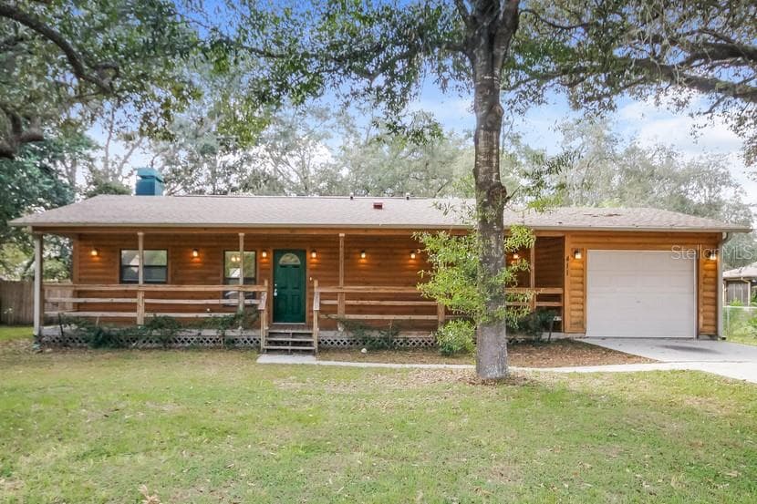 411 LEAFY WAY AVENUE SPRING HILL, FL 34606