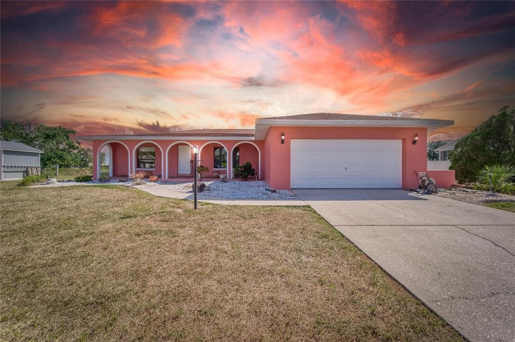 808 BIRDIE WAY APOLLO BEACH, FL 33572