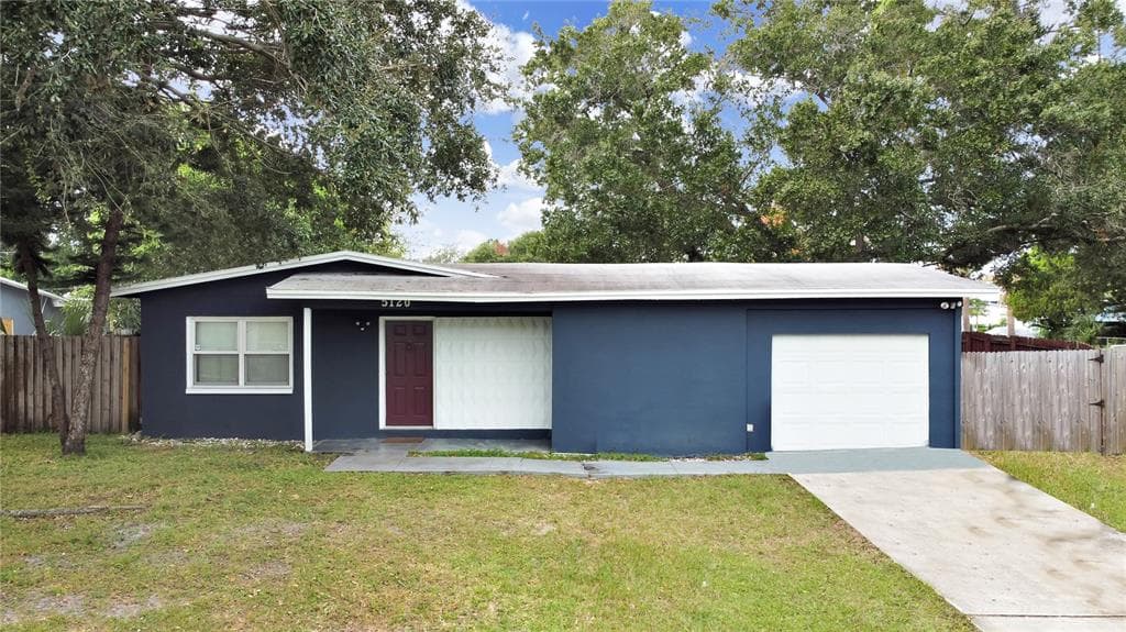5120 MURRAY HILL DRIVE TAMPA, FL 33615