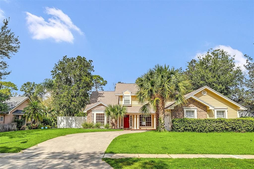 1051 CHESTERFIELD CIRCLE WINTER SPRINGS, FL 32708