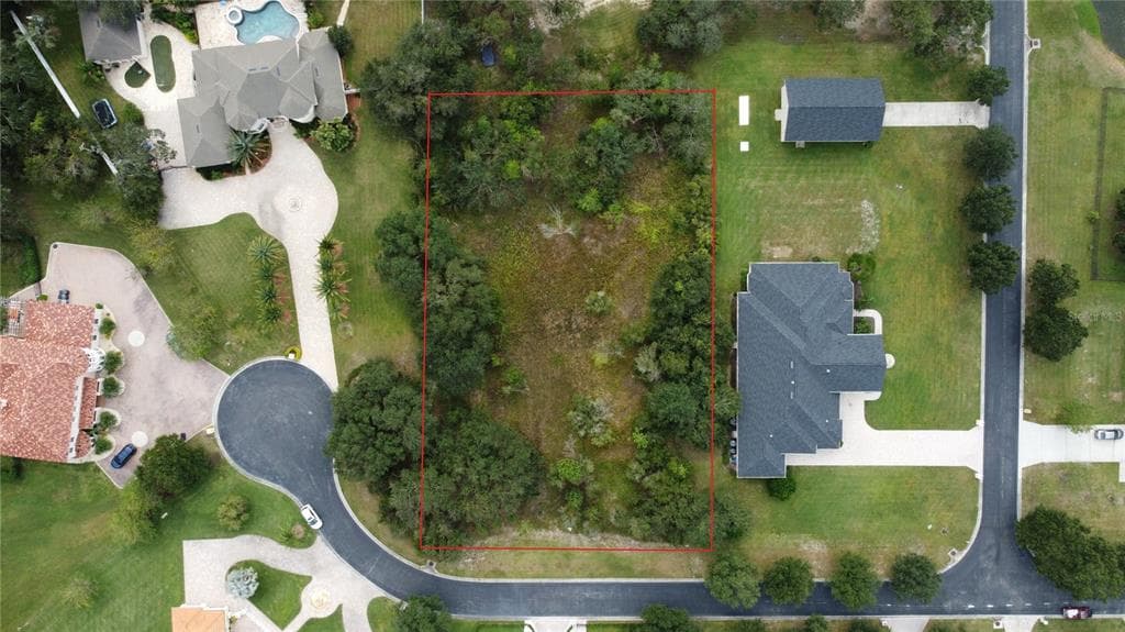 6811 LUANA LANE SEFFNER, FL 33584