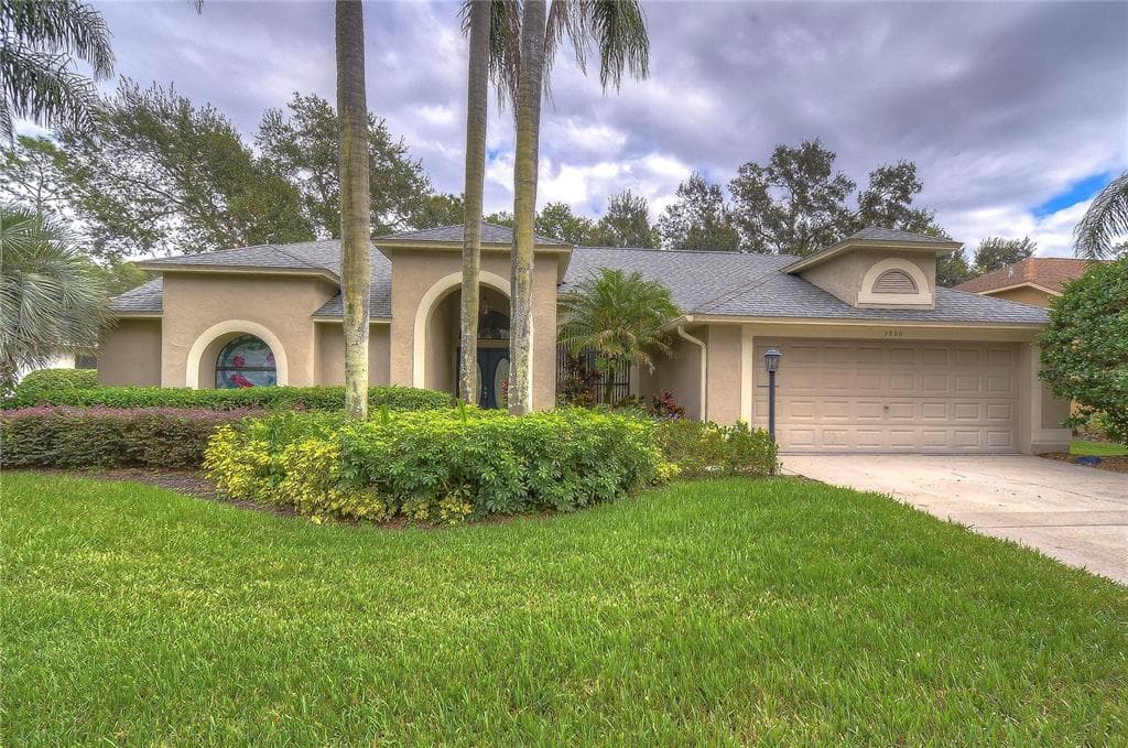 3930 CEDAR CAY CIRCLE VALRICO, FL 33596