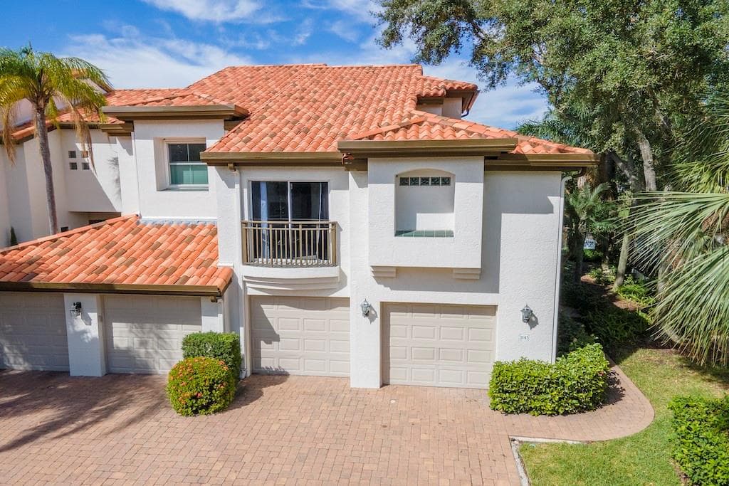 1145 SHIPWATCH CIRCLE TAMPA, FL 33602