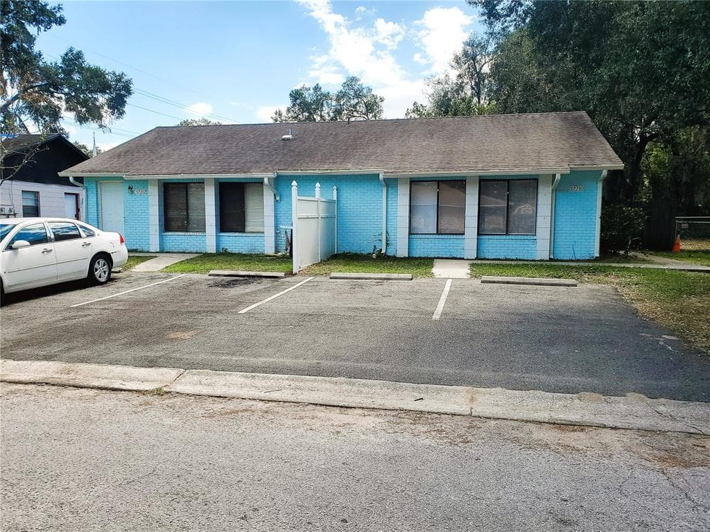 37210 OAK COURT DADE CITY, FL 33523