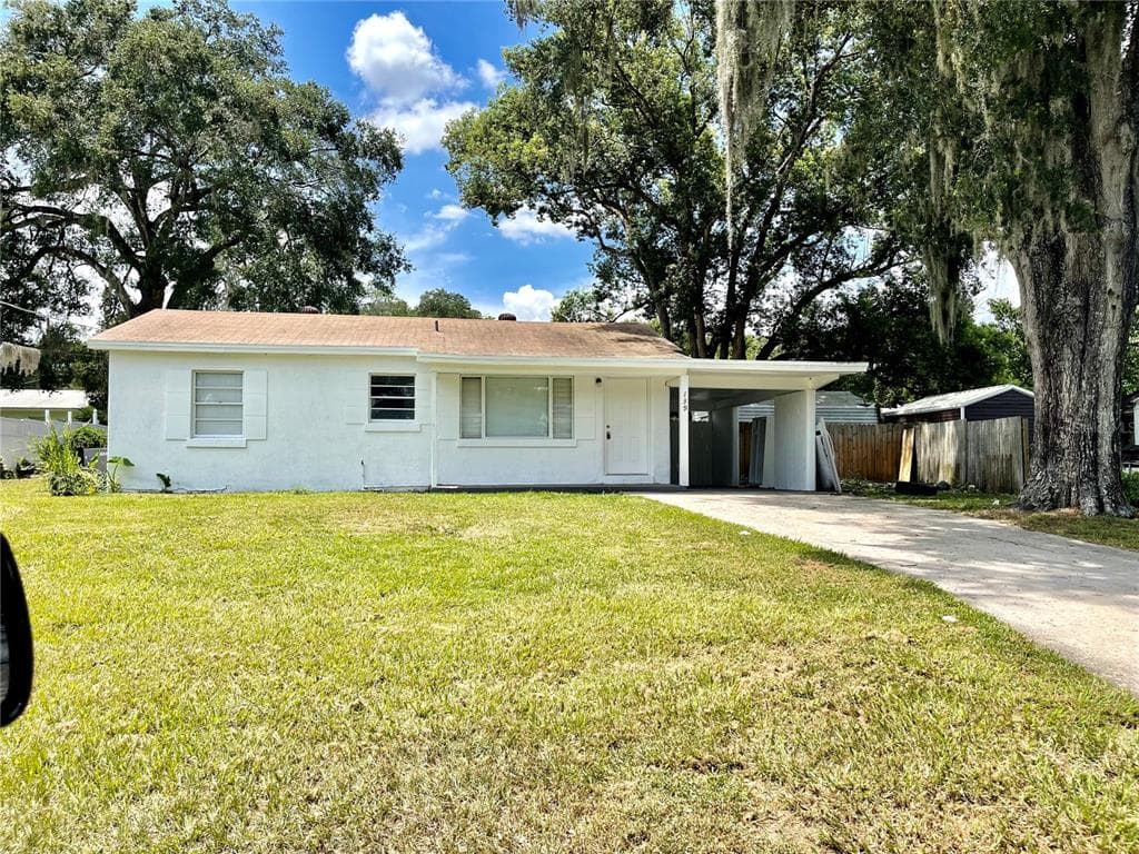 13917 2ND STREET DADE CITY, FL 33525