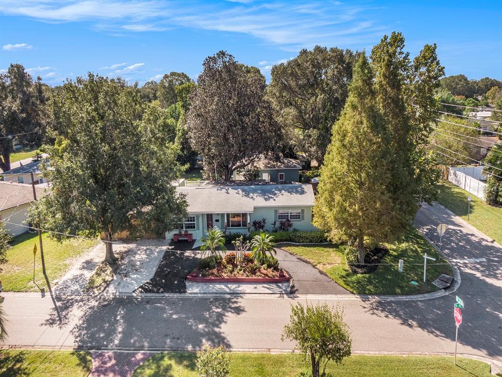5196 26TH AVENUE N ST PETERSBURG, FL 33710